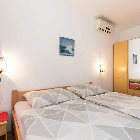 Apartment In - Insel Krk 40243 Baska (Krk)