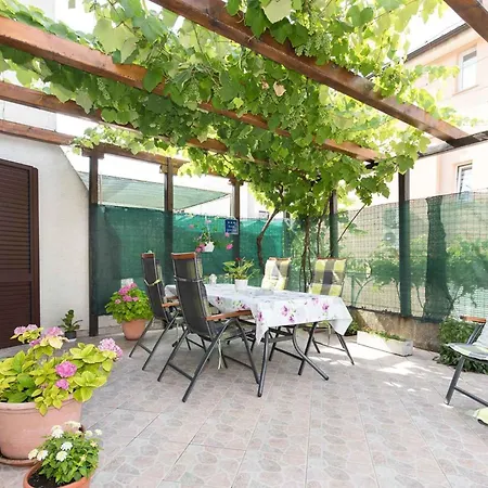 In - Insel Krk 40243 Baška