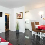Apartament In - Insel Krk 40243 Baška